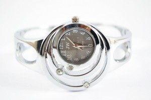 wrist-watch-ladies-watch-accessory-fashion-glossy